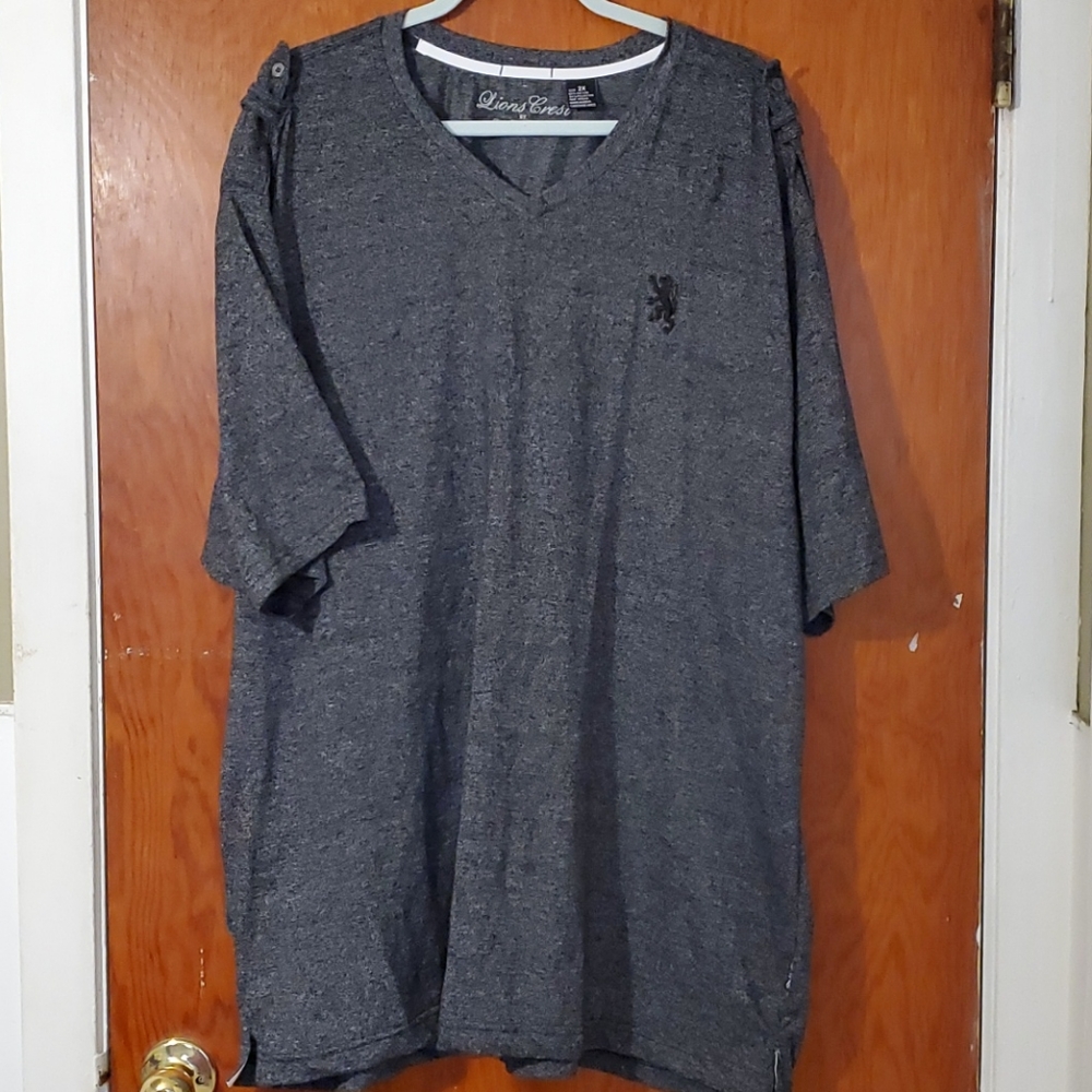 Charcoal grey/black short sleeve tshirt